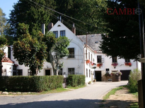 Komerční nemovitost, k rekonstrukci, pozemek 2.081 m2, Aš, Vernéřov